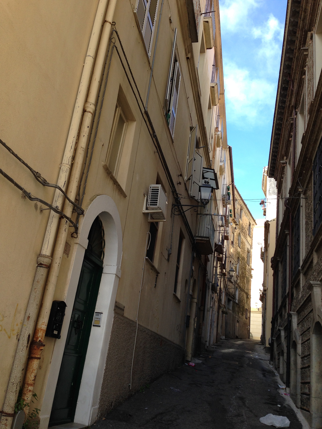 Renato Dulbecco's house,Catanzaro (2).png